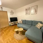 Apartamento Dalmatino *