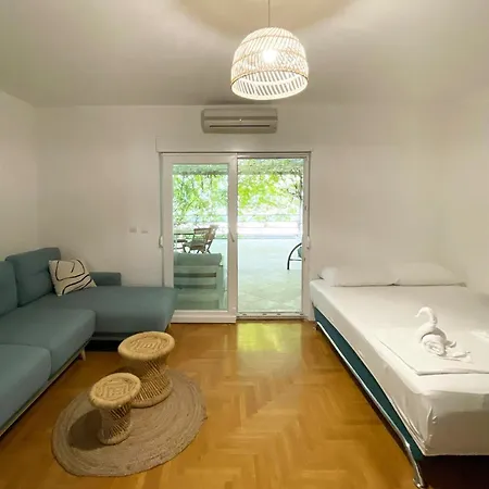 Dalmatino Apartment Baska Voda